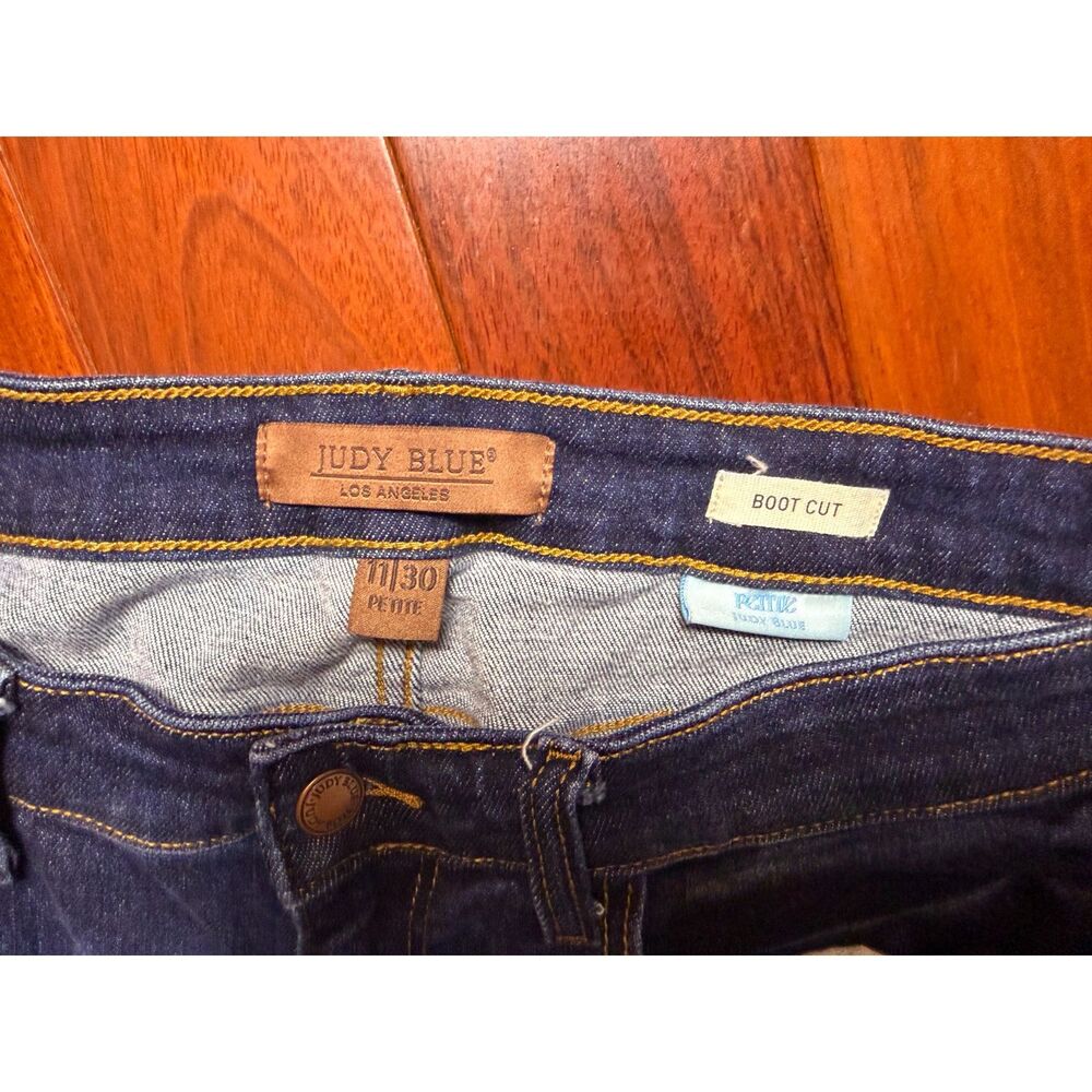 Judy Blue Petite Bootcut Jeans Women’s 11/30 Dark Wash Stretch Denim - Picture 3 of 6